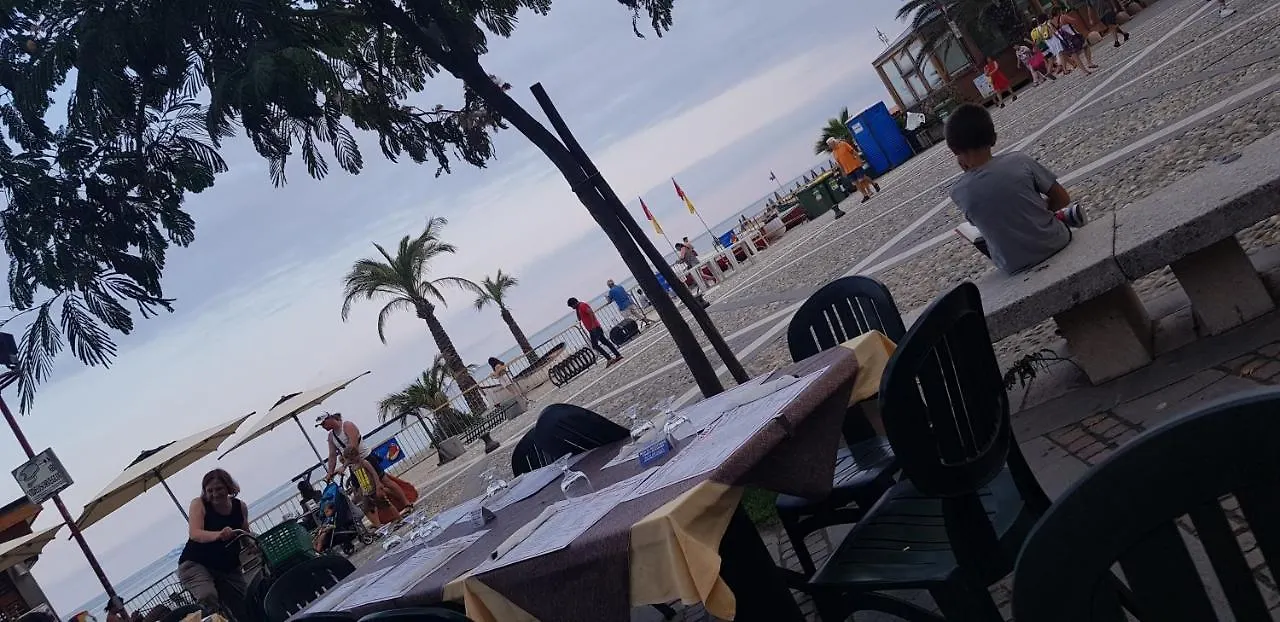 Affittacamere Bibi A...Mare Finale Ligure Italy
