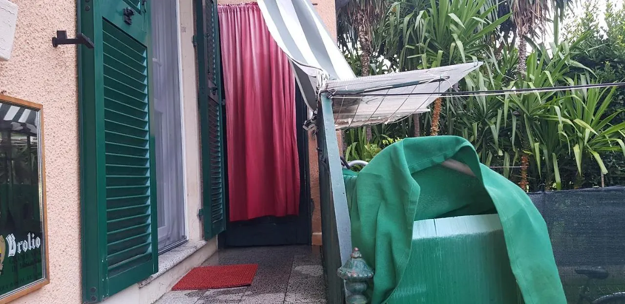 Affittacamere Bibi A...Mare Finale Ligure 0*,  Italy