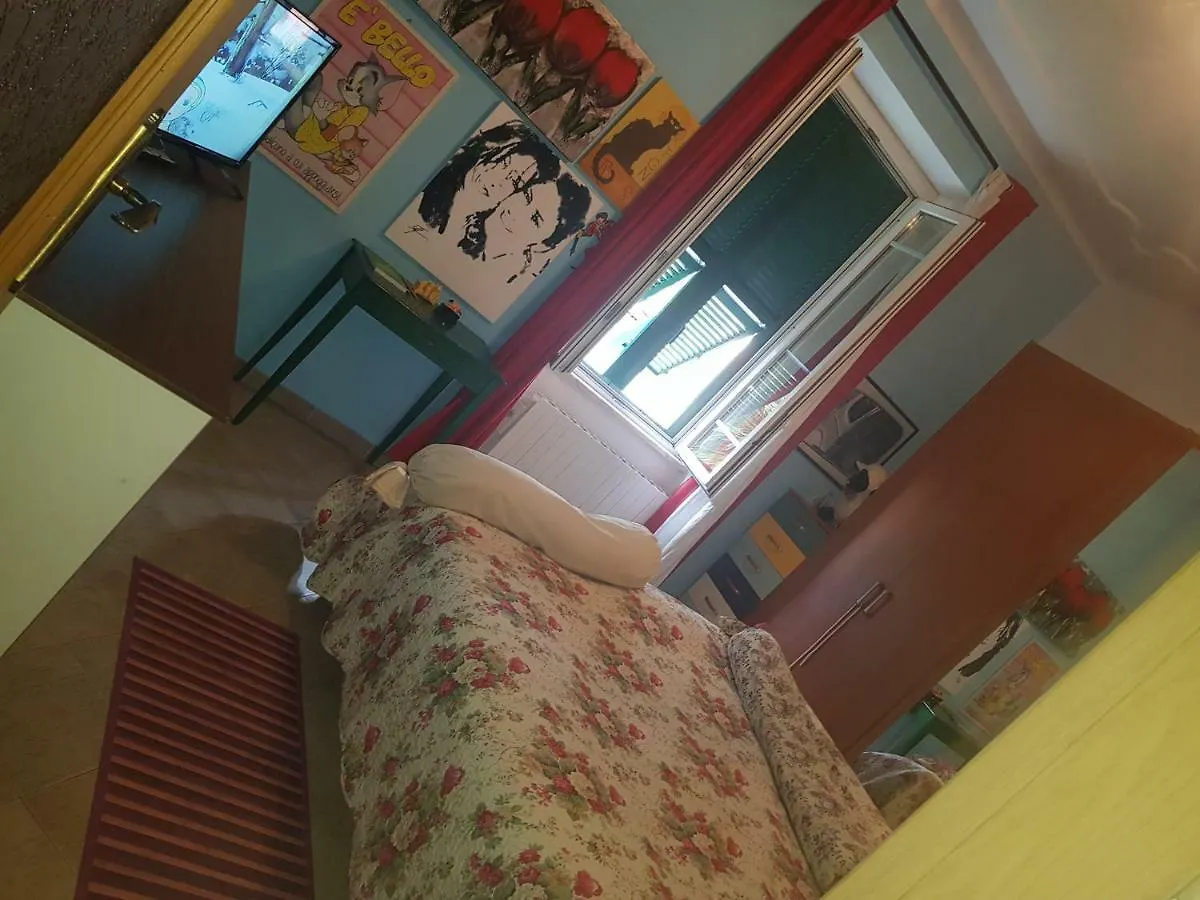 Guest house Affittacamere Bibi A...Mare Finale Ligure