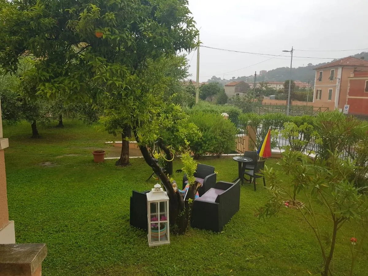 Affittacamere Bibi A...Mare Finale Ligure Italy