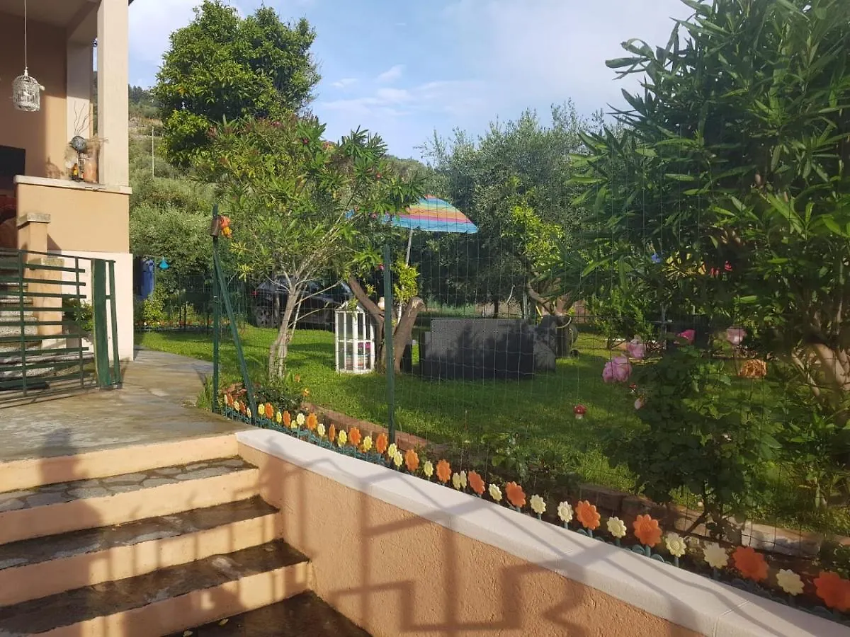 Affittacamere Bibi A...Mare Finale Ligure Guest house