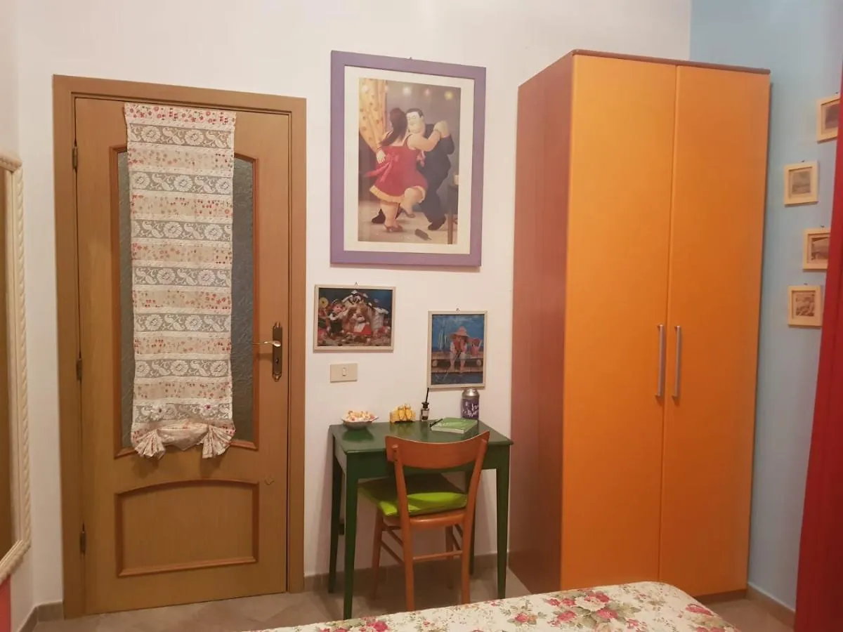 Guest house Affittacamere Bibi A...Mare Finale Ligure Italy